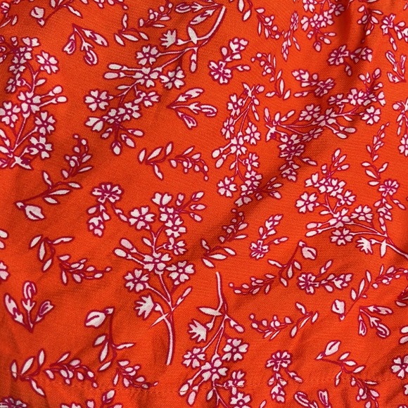 Loft floral shorts! - Picture 3 of 6